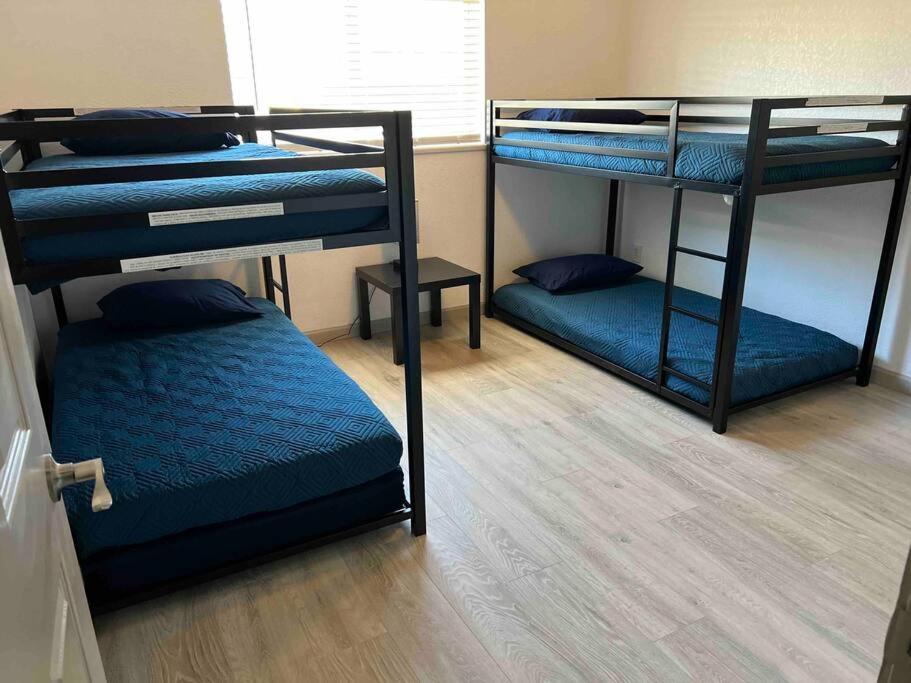 Spacious Getaway! Pool, Spa, Sleeps 9 Lake Havasu City Eksteriør billede